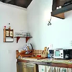 Charming House In With Shared Pool